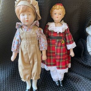 Set of 2 Porcelain Seymore Mann Inc dolls